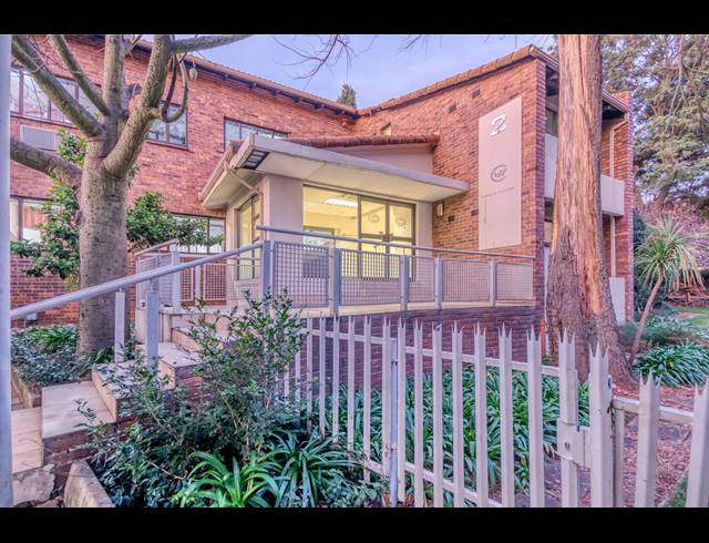 625M² OFFICE FOR SALE IN PARKTOWN